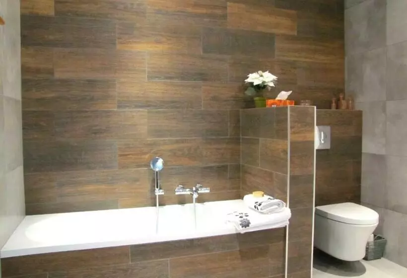 Aamiaismajoitus (B&B) Le Clos Des Roseaux