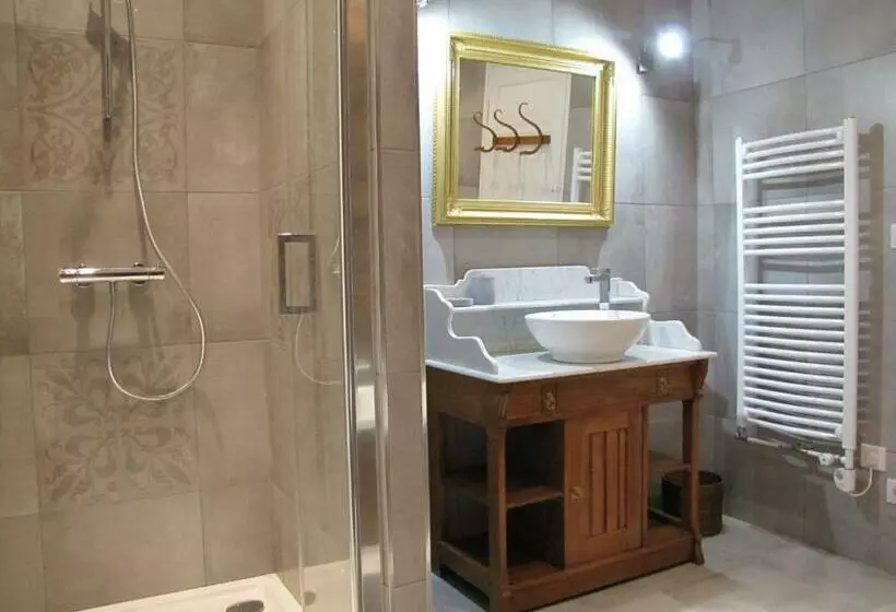 Aamiaismajoitus (B&B) Le Clos Des Roseaux