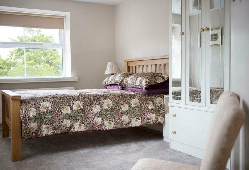 Bed and Breakfast Old Schoolhouse B And B