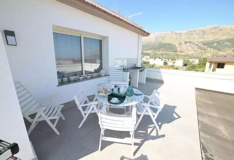 Aamiaismajoitus (B&B) Stanzina Della Baronessa