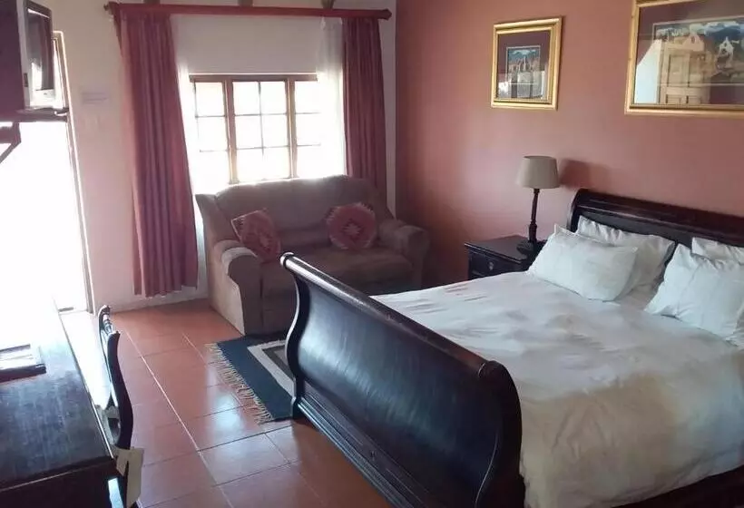 Hotelli Blue Haze Country Lodge