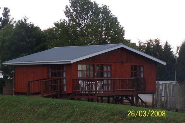 ホテル Blue Haze Country Lodge