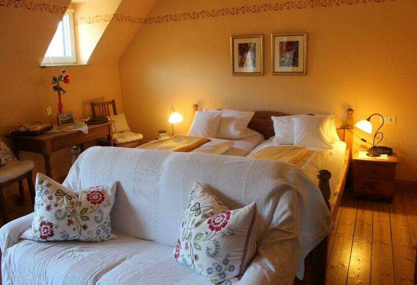 בית מלון כפרי Winzerhof Gietzen