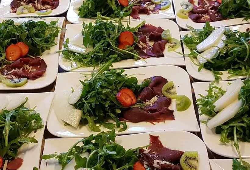 ホテル Winzerhof Gietzen