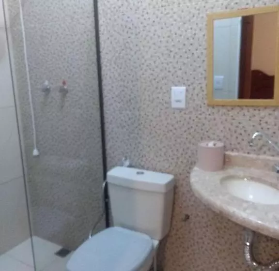 ペンション Alvorada Guest House