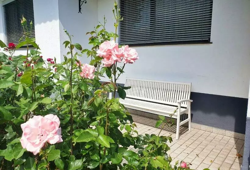 Majatalo Gästehaus Rettl