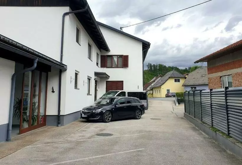 Majatalo Gästehaus Rettl