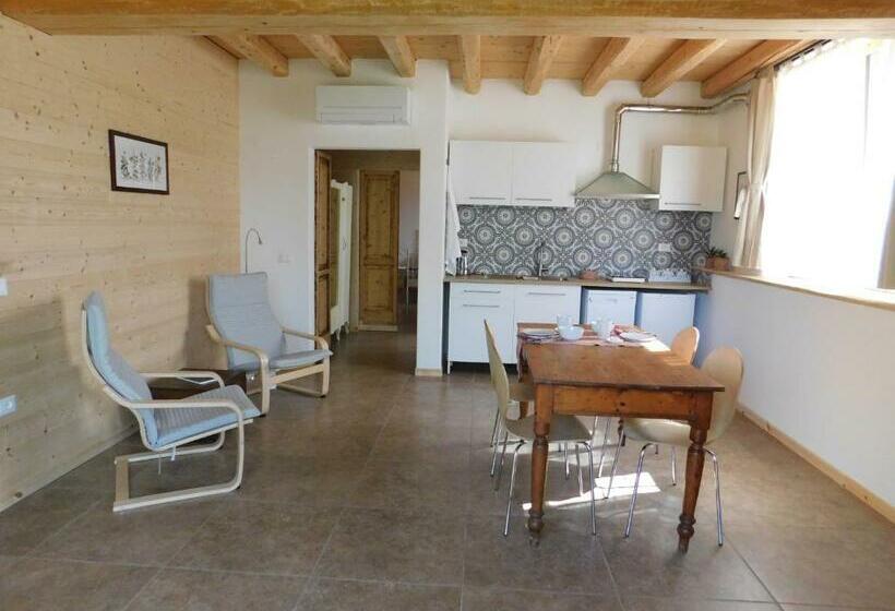 ペンション La Casa Di Paglia