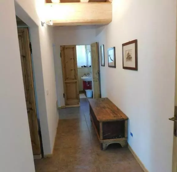 ペンション La Casa Di Paglia