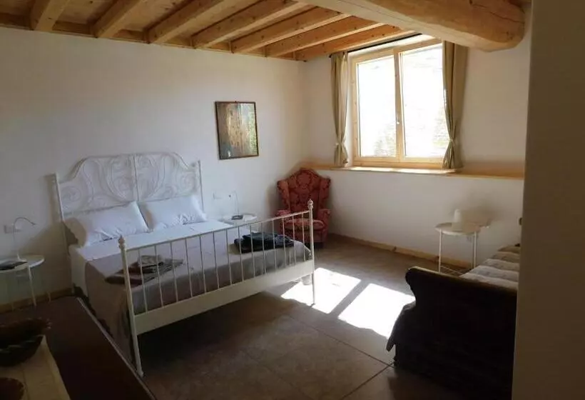 ペンション La Casa Di Paglia