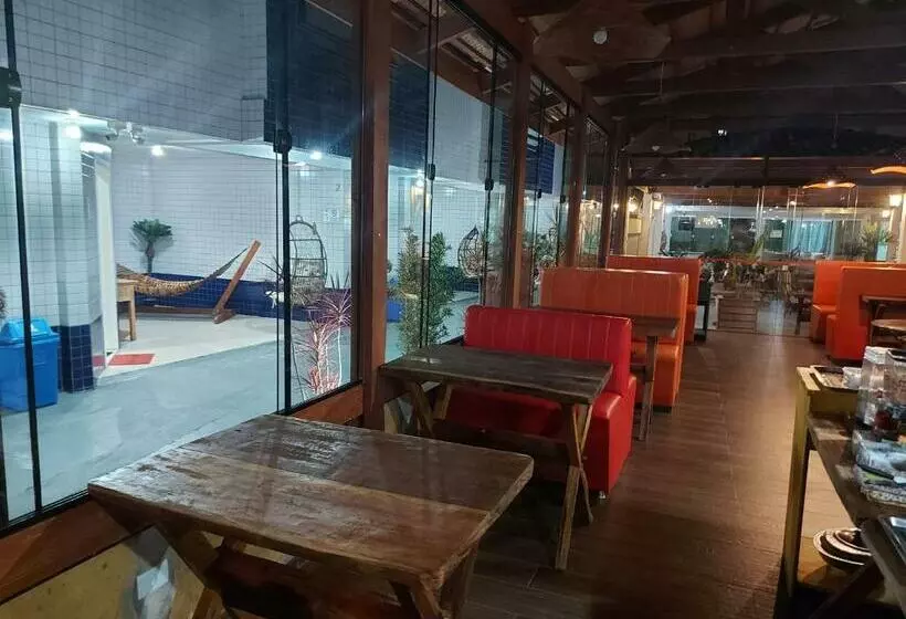 ペンション Pousada Praia Brava