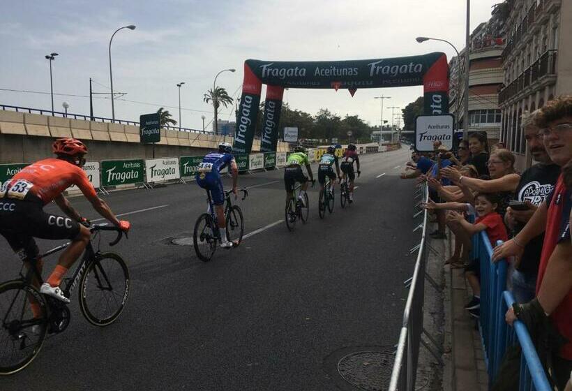 리아드 Viriatos Beach