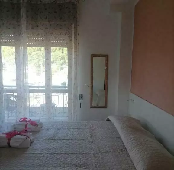 Aamiaismajoitus (B&B) Domus Hera