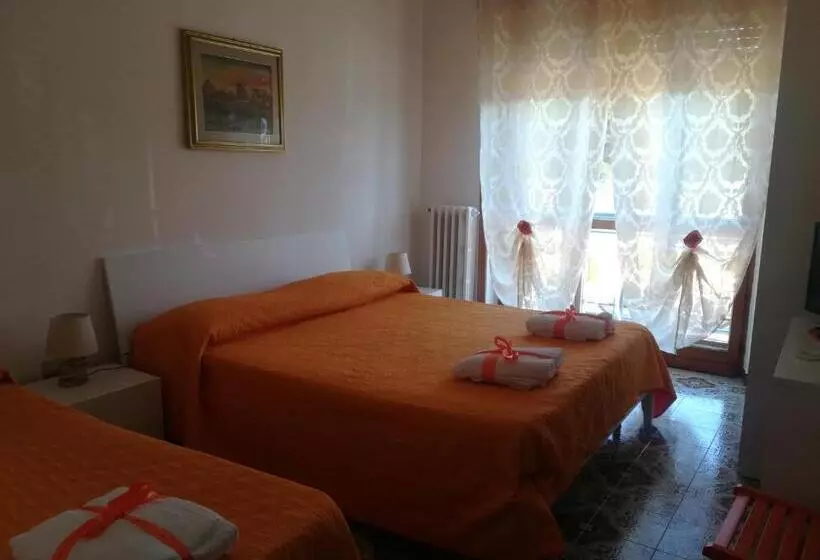 Aamiaismajoitus (B&B) Domus Hera