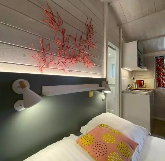 Aamiaismajoitus (B&B) Le Cabanon De Chessy