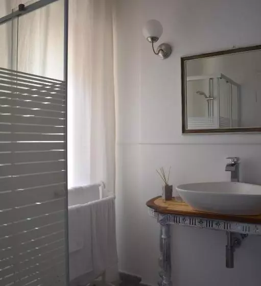 Aamiaismajoitus (B&B) Levante