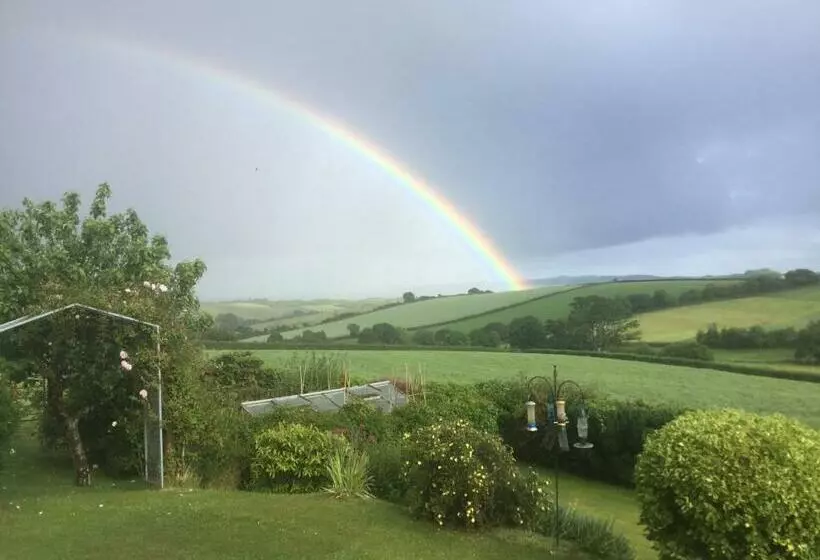 Aamiaismajoitus (B&B) North Hollacombe Farm