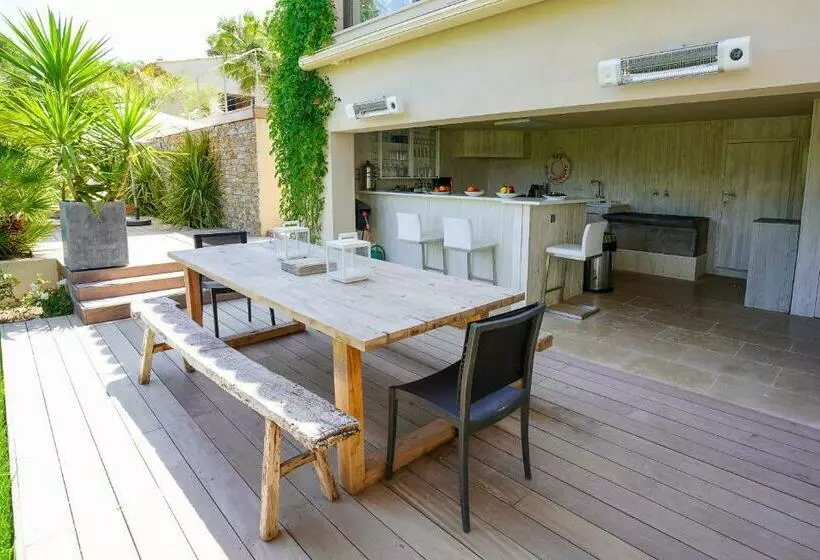 تختخواب و صبحانه Villa Sant Anna