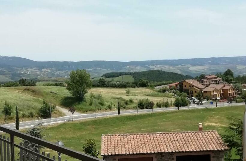 ホテル Albergo La Torre