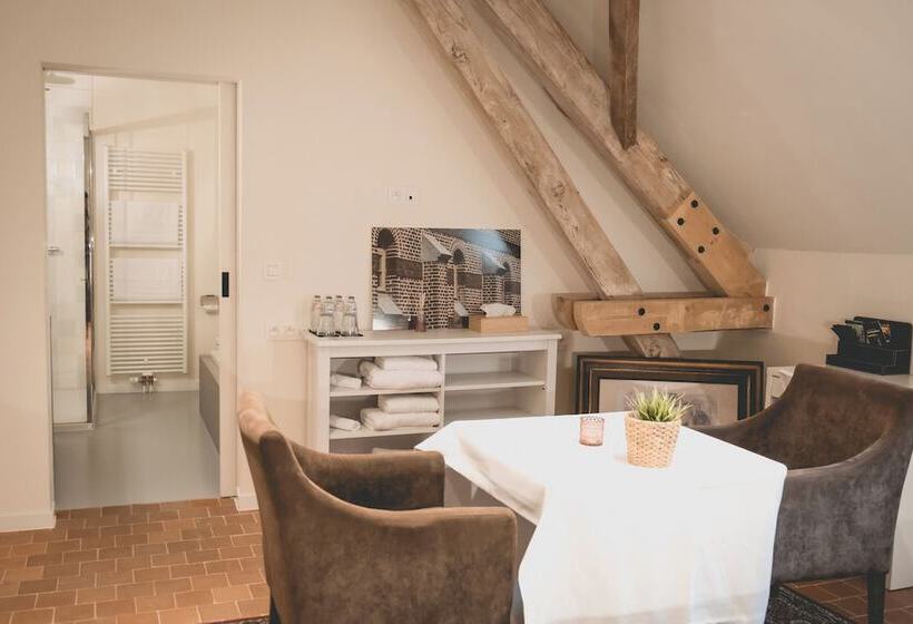 هتل Colonie 7 Gastenkamers