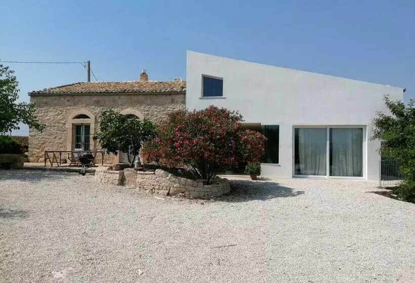 ホテル Poggio Del Gallo