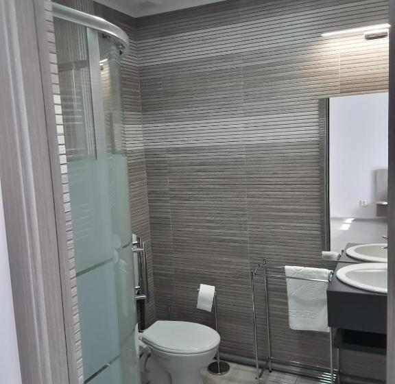 펜션 Camere De Inchiriat Central La Calciu