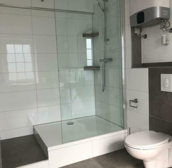 膳宿费 City Rooms