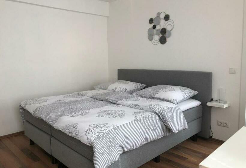 膳宿费 City Rooms