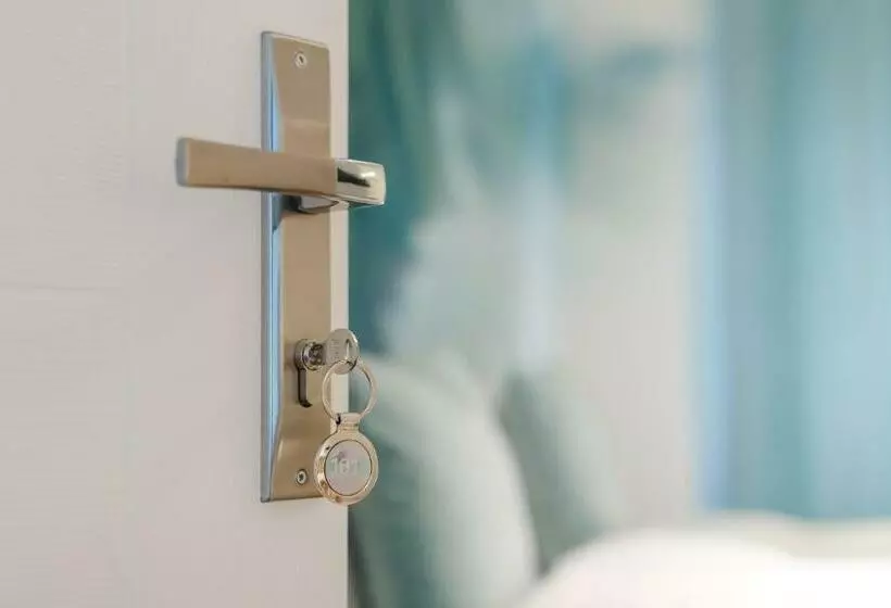 ペンション Gramada Guest House