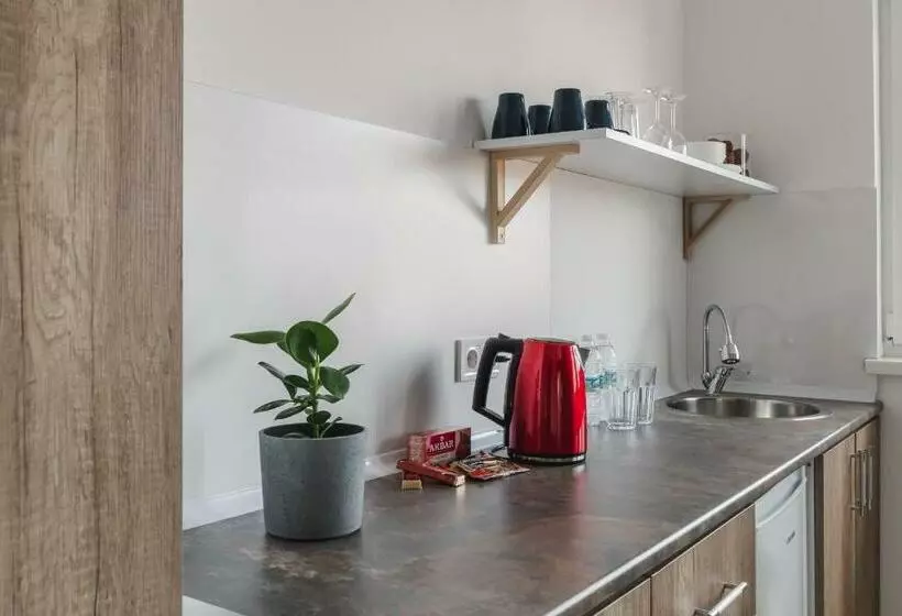 ペンション Gramada Guest House