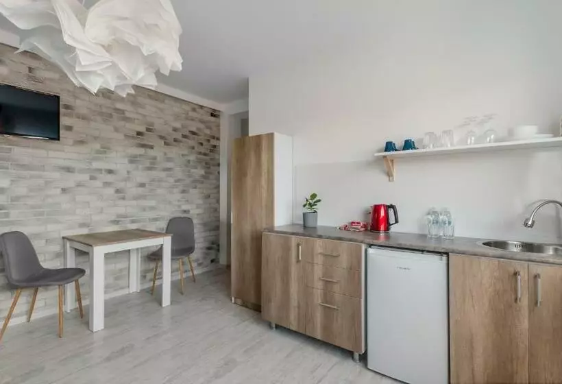 ペンション Gramada Guest House