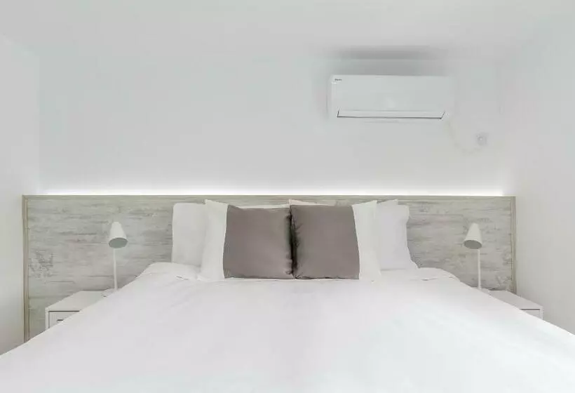 ペンション Gramada Guest House