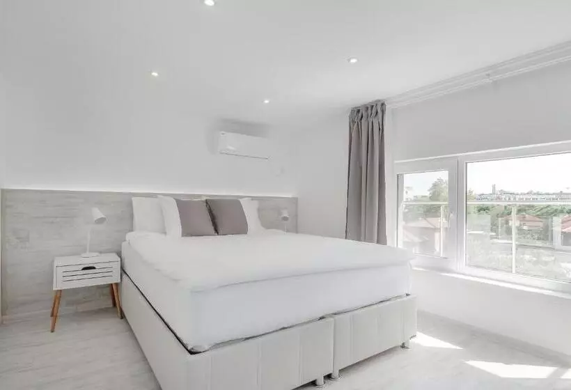 ペンション Gramada Guest House