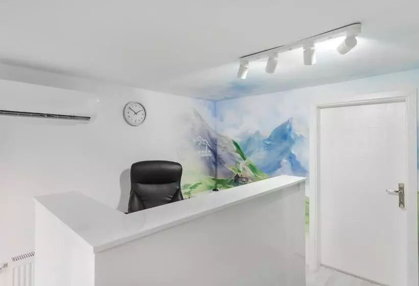 ペンション Gramada Guest House