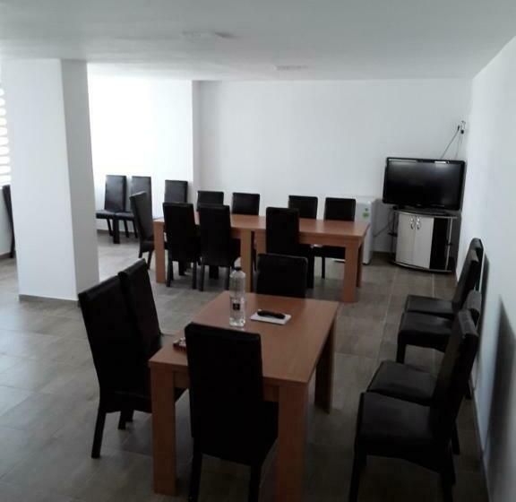 펜션 Camere De Inchiriat Central La Calciu