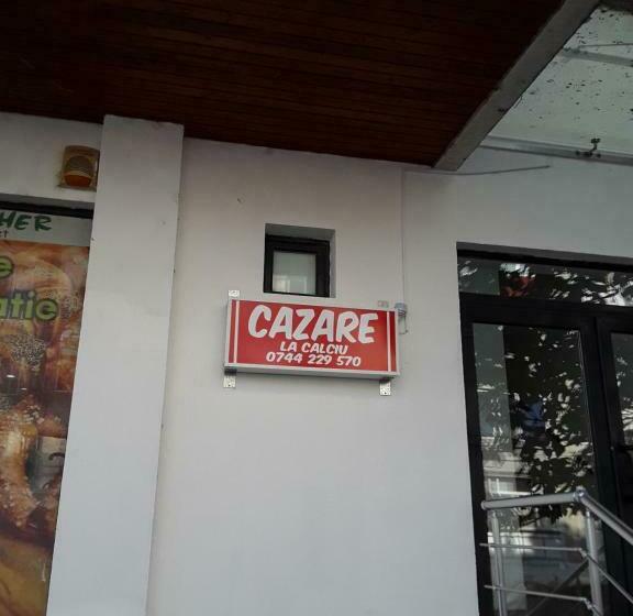 펜션 Camere De Inchiriat Central La Calciu