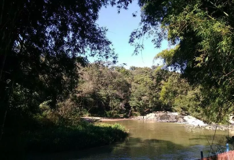 ペンション Pousada E Pesqueiro Trem Do Peixe