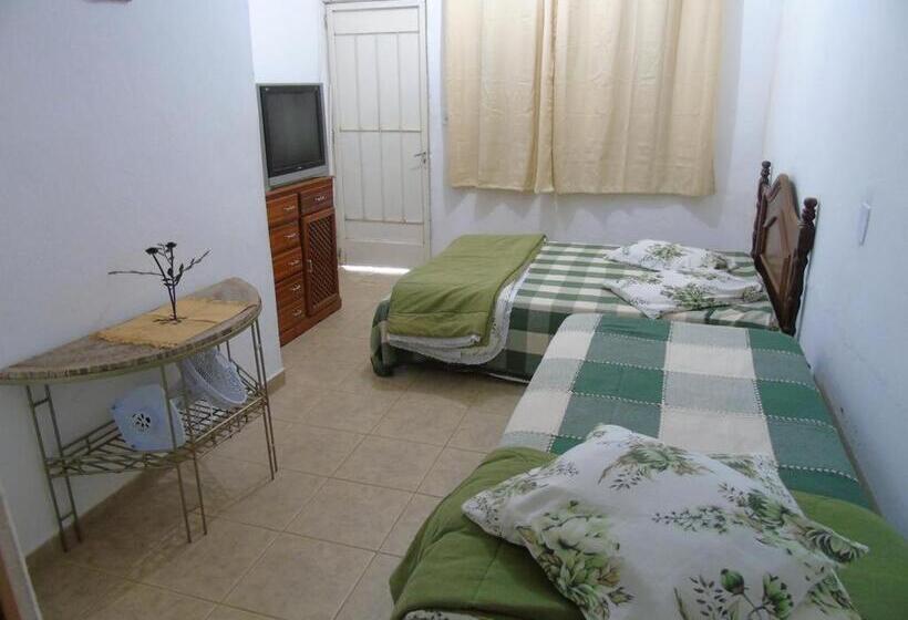 هاستل Pousada Excalibur