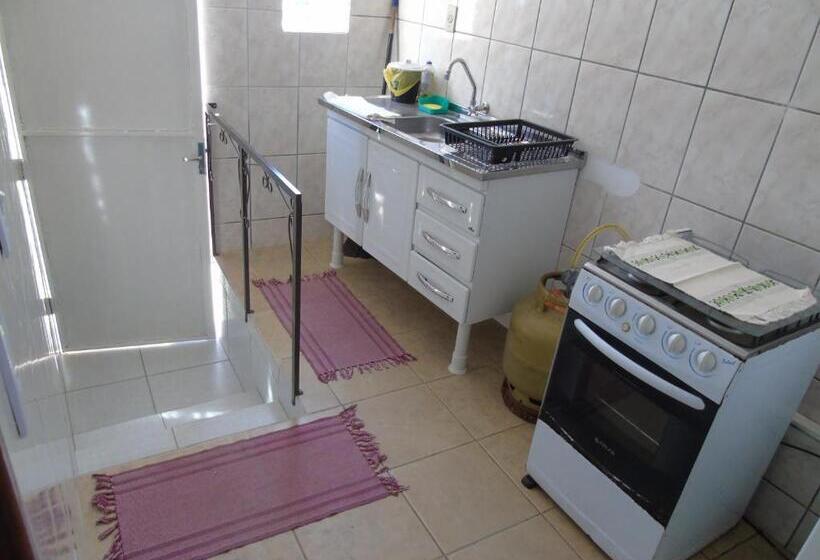 هاستل Pousada Excalibur