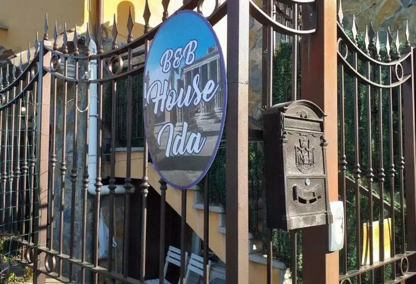 تختخواب و صبحانه Appartamento House Ida