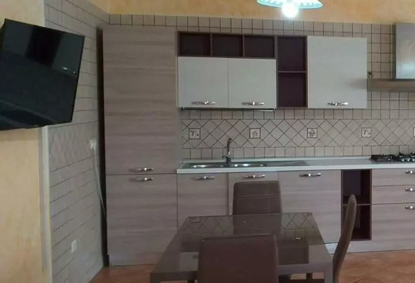 تختخواب و صبحانه Appartamento House Ida