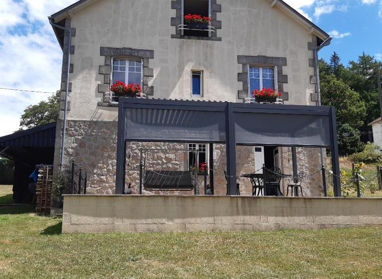 ベッドアンドブレックファースト La Maison