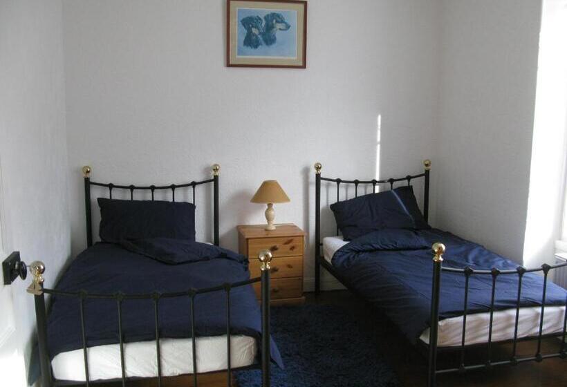 ベッドアンドブレックファースト La Maison