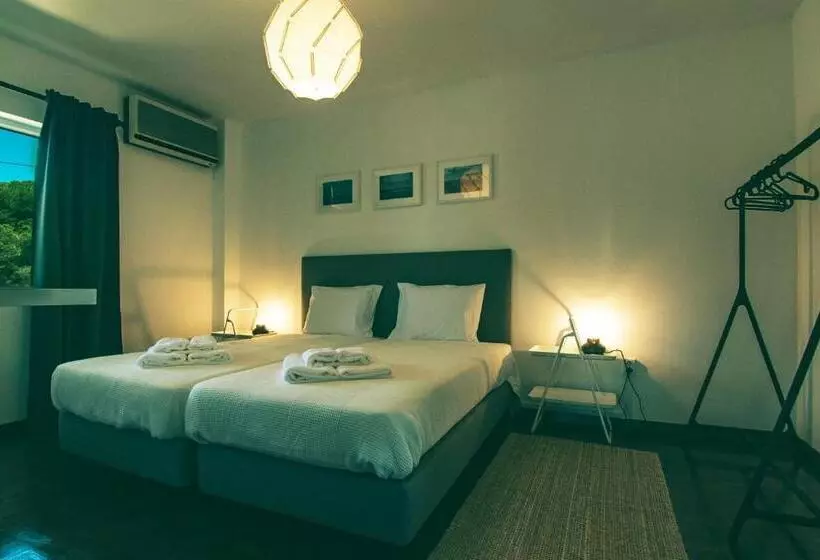 تختخواب و صبحانه Pine House   Faro Airport, Beach And City Center