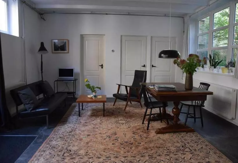 Aamiaismajoitus (B&B) Villa Conti