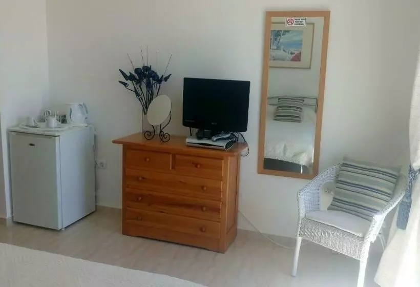 Casa Barranca Bed And Breakfast