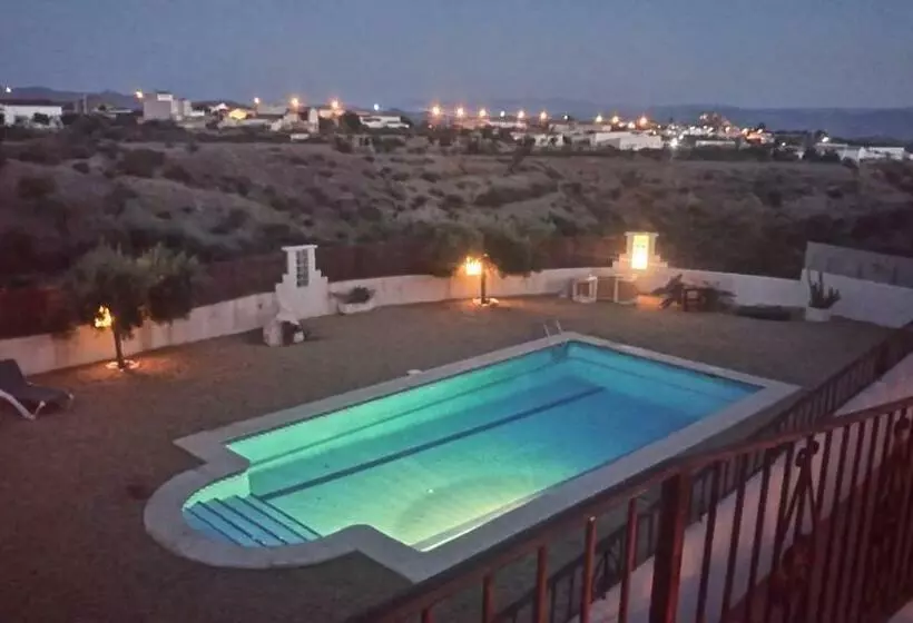 Casa Barranca Bed And Breakfast