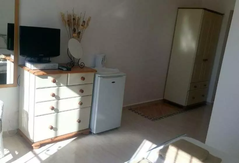 Casa Barranca Bed And Breakfast