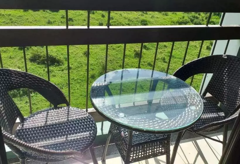 ホテル Acs Pine Suites Tagaytay