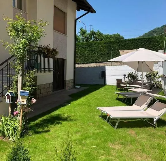 Aamiaismajoitus (B&B) Chalet Paganella